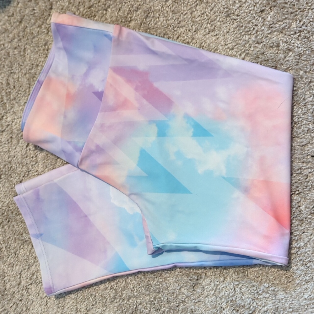 Onzie Capri Yoga Pants